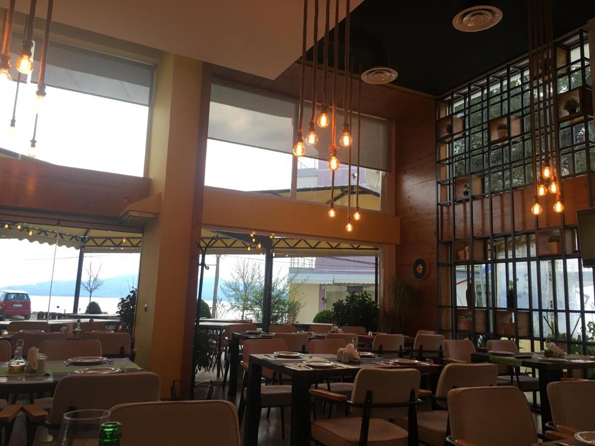 Royal Apartment Luxury Holiday For Queen And King Sarandë Esterno foto
