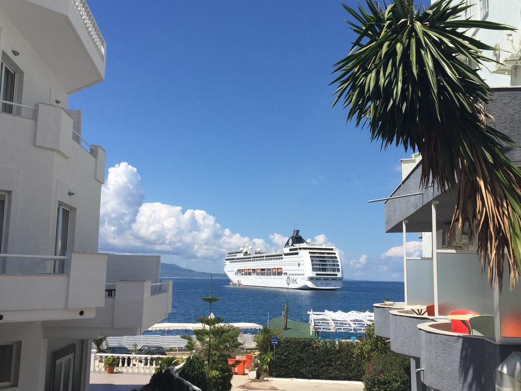 Royal Apartment Luxury Holiday For Queen And King Sarandë Esterno foto